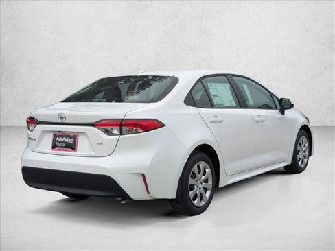 New 2026 Toyota Corolla LE image 2