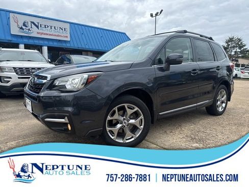 Used 2018 Subaru Forester 2.5i Touring image 1