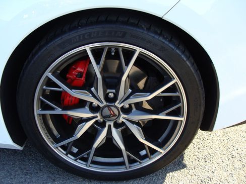 Used 2020 Chevrolet Corvette Stingray Premium Cpe w/ 3LT Preferred Equipment Group RWD image 37