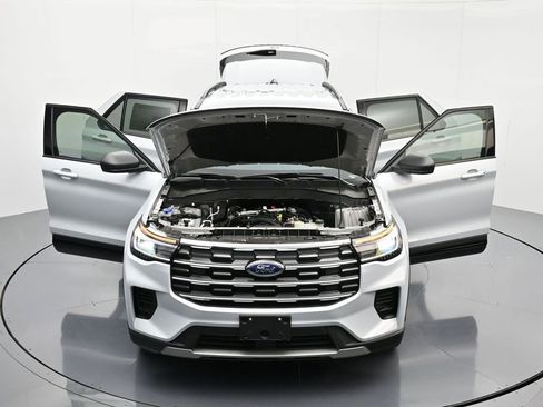 New 2026 Ford Explorer Active image 46
