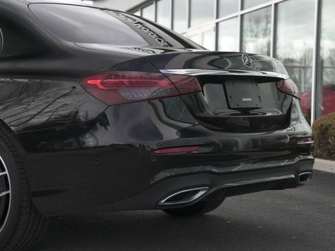 Used 2023 Mercedes-Benz E 450 4MATIC Sedan image 12