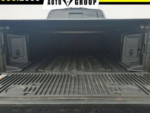 Used 2021 Nissan Titan Platinum Reserve w/ Moonroof Package AWD/4WD image 22