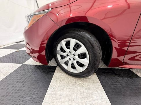Used 2025 Toyota Corolla LE image 9