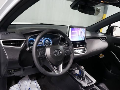New 2026 Toyota Corolla Cross AWD Hybrid image 11