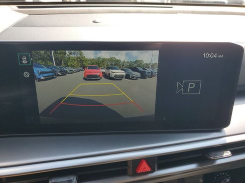 New 2026 Kia Sorento LX FWD image 32