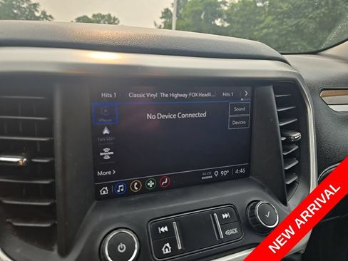 Used 2021 GMC Acadia SLE w/ Elevation Edition AWD/4WD image 10