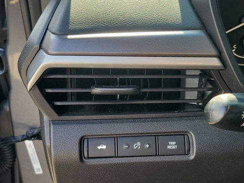 Certified 2024 Nissan Altima 2.5 SR FWD image 31