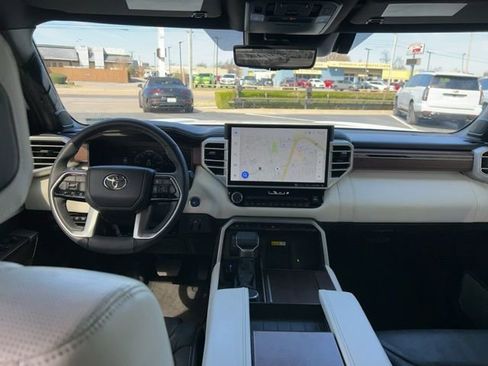 Used 2023 Toyota Sequoia Capstone image 13