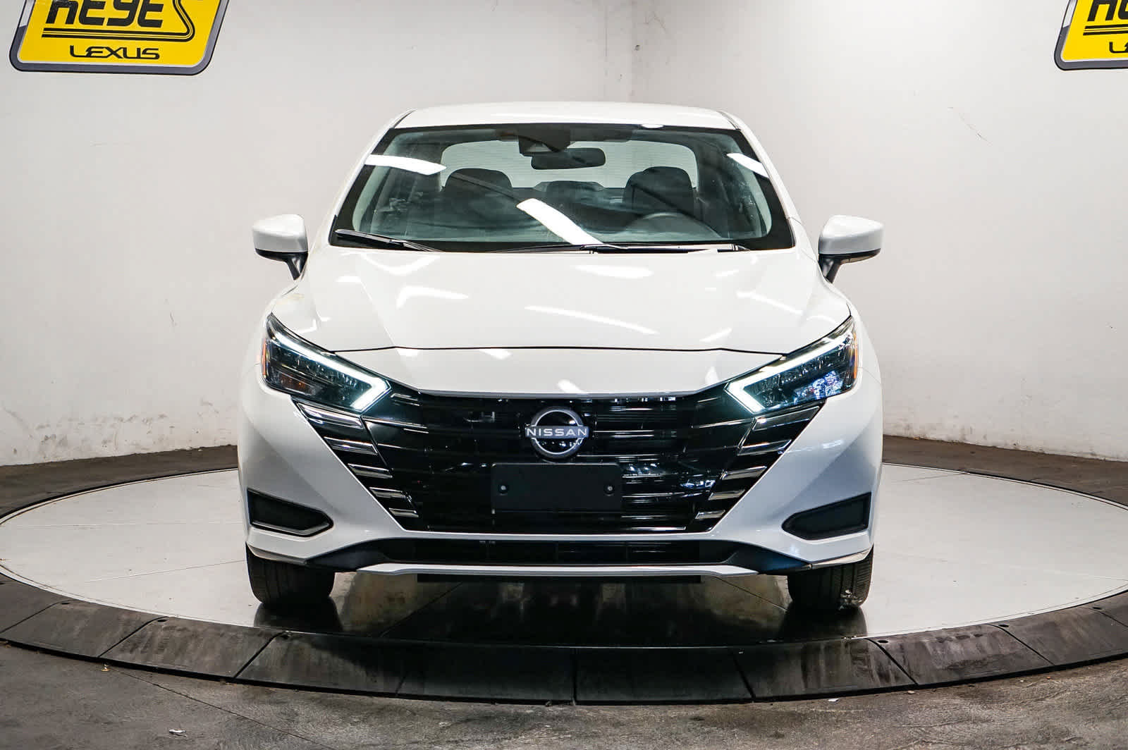 Used 2025 Nissan Versa SV w/ Trunk Package FWD image 2