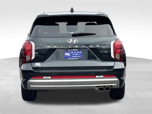 Used 2025 Hyundai Palisade Calligraphy image 4