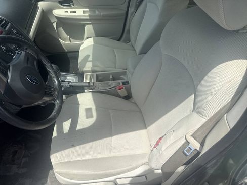 Used 2014 Subaru Impreza 2.0i Premium AWD/4WD image 5
