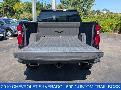 Used 2019 Chevrolet Silverado 1500 Custom Trail Boss w/ Custom Convenience Package AWD/4WD image 25