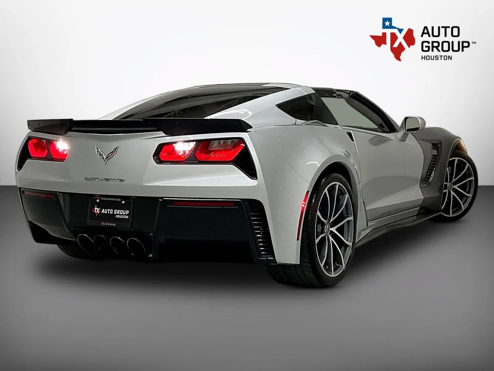 Used 2017 Chevrolet Corvette Grand Sport RWD image 5