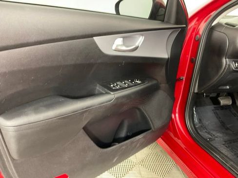 Used 2024 Kia Forte LXS image 11