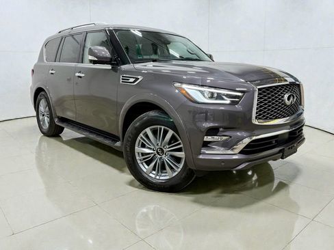 Used 2024 INFINITI QX80 Luxe image 4