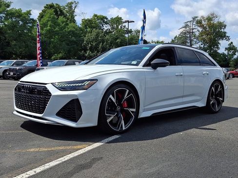 Used 2022 Audi RS 6 AWD/4WD image 3