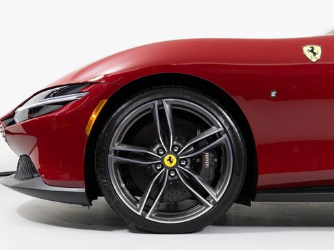 Used 2024 Ferrari Roma Spider image 12