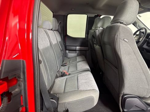 Certified 2022 Ford F150 XLT w/ Bed Utility Package AWD/4WD image 5