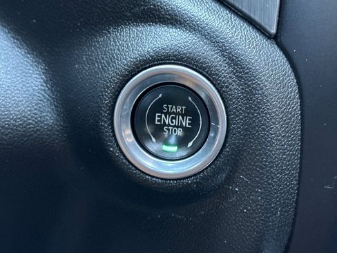 Used 2023 GMC Sierra 2500 Denali w/ Denali Ultimate Package image 22