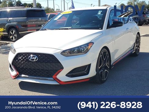 Certified 2021 Hyundai Veloster N image 13