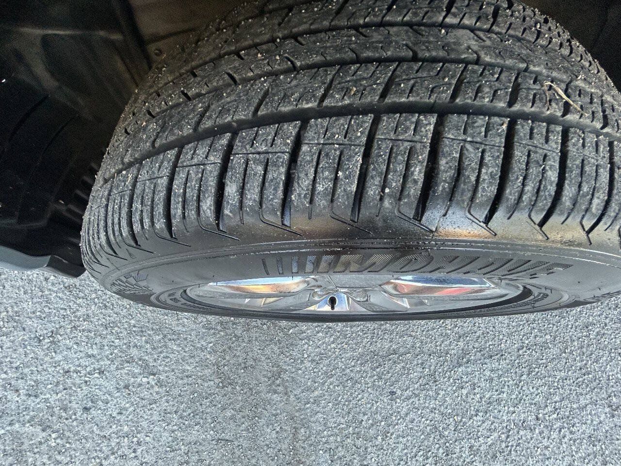 Used 2005 Lexus RX 330 FWD image 28