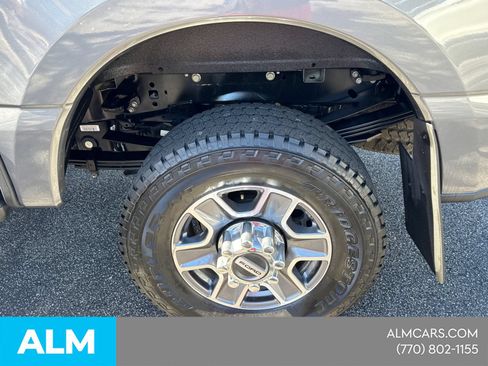 Used 2025 Ford F350 Lariat AWD/4WD image 22