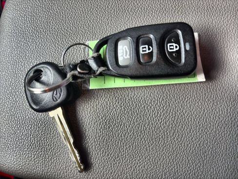 Used 2020 Hyundai Elantra SEL FWD image 36