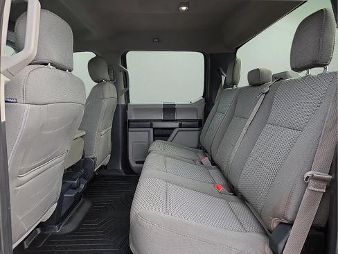 Used 2019 Ford F250 XLT AWD/4WD image 10