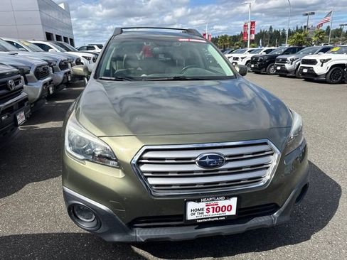 Used 2016 Subaru Outback 2.5i Premium AWD/4WD image 2