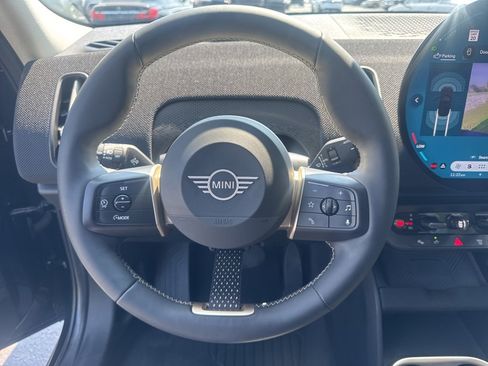 Certified 2025 MINI Cooper Countryman S image 11