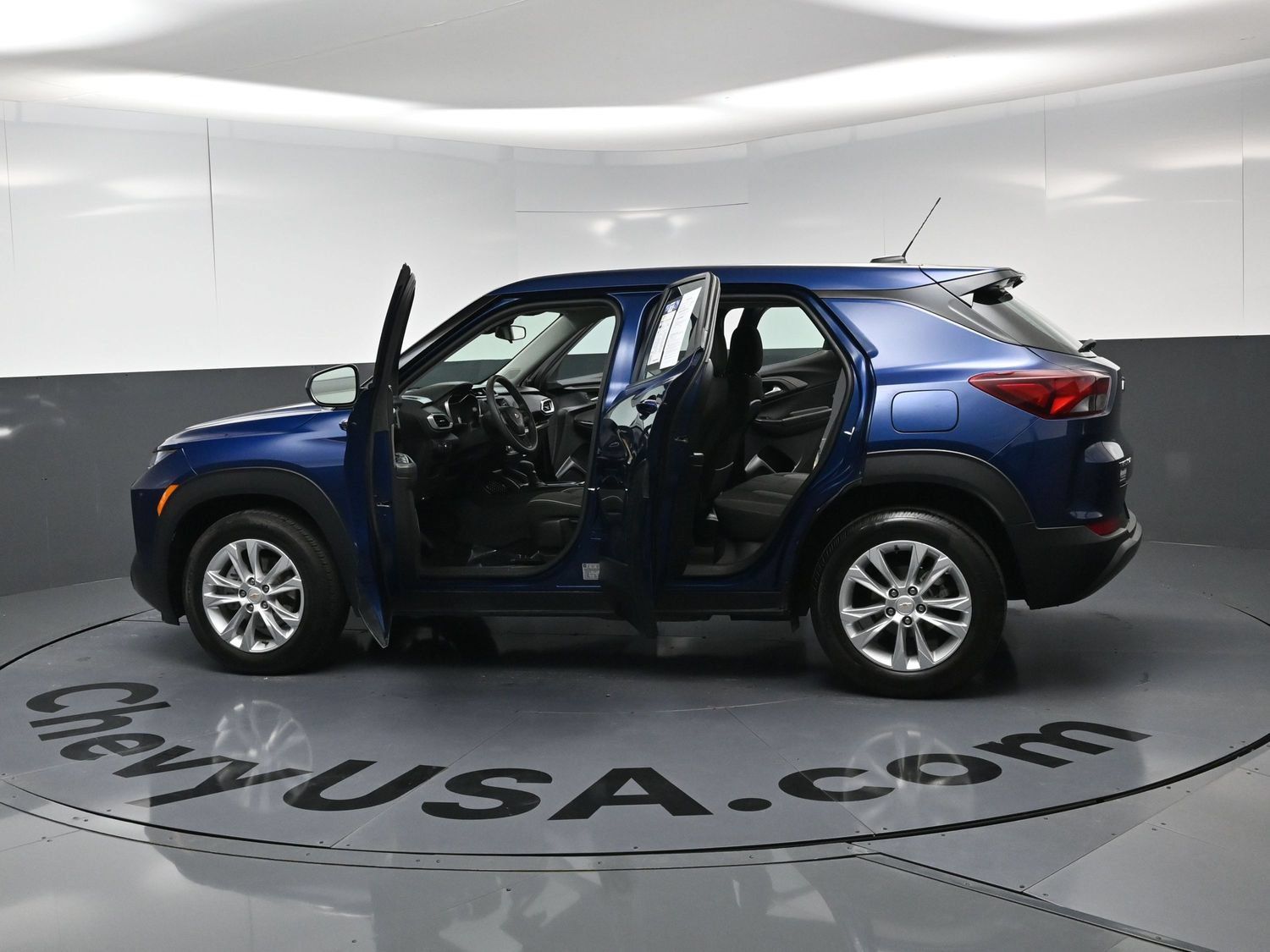Used 2023 Chevrolet TrailBlazer LS FWD image 21