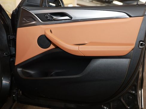 Used 2025 BMW X4 xDrive30i image 20