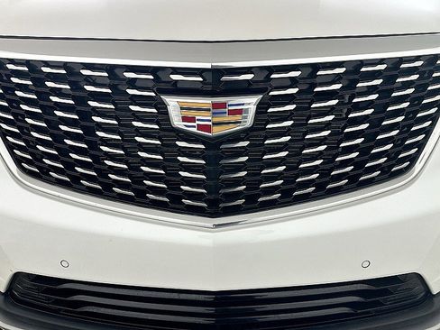 Used 2023 Cadillac XT5 Premium Luxury image 6
