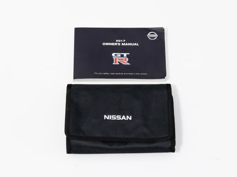 Used 2017 Nissan GT-R NISMO image 58