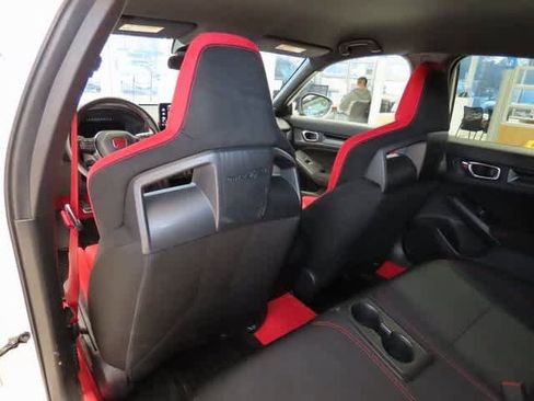 Certified 2024 Honda Civic Type R image 14