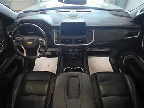 Used 2021 Chevrolet Tahoe LT w/ LT Signature Package image 36