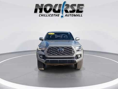 Used 2020 Toyota Tacoma TRD Off-Road w/ TRD Premium Off Road Package image 3