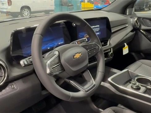 New 2026 Chevrolet Equinox LT image 8