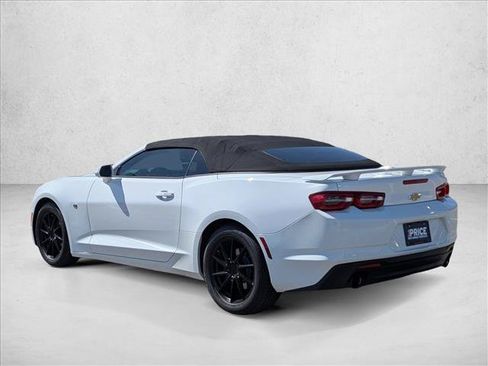 Used 2019 Chevrolet Camaro LT RWD image 8