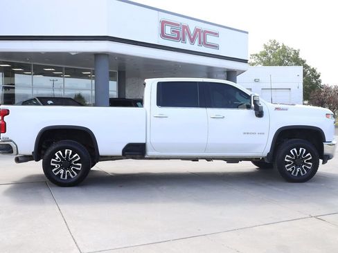 Used 2022 Chevrolet Silverado 3500 LTZ w/ Gooseneck/5TH Wheel Package AWD/4WD image 7