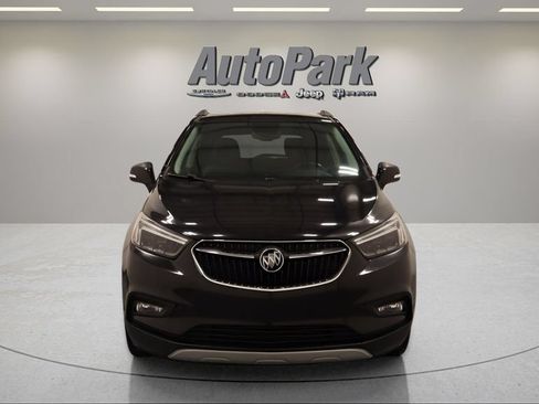 Used 2020 Buick Encore Essence AWD/4WD image 3