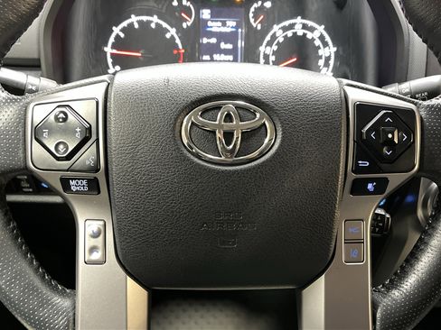 Used 2024 Toyota 4Runner SR5 Premium w/ Moonroof Package image 18