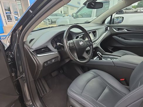 Used 2021 Buick Enclave Essence FWD image 14