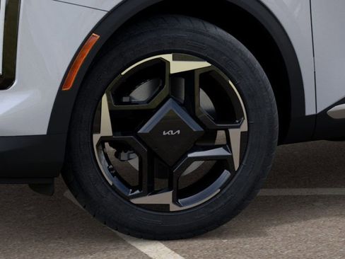 New 2026 Kia Sportage EX image 9