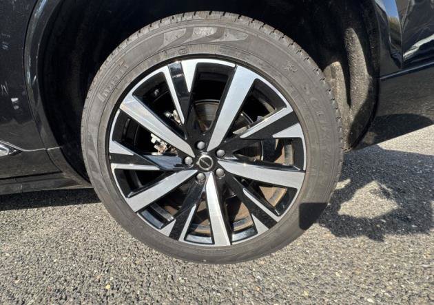 Certified 2025 Volvo XC90 B5 Core AWD/4WD image 13