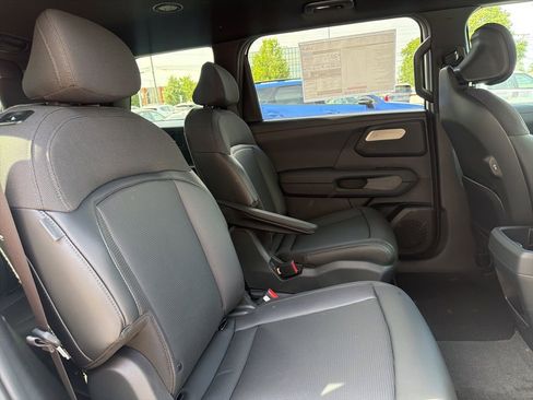 New 2027 Kia Telluride S AWD/4WD image 13