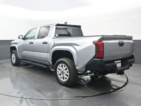 Used 2026 Toyota Tacoma SR w/ SR Upgrade Package image 3