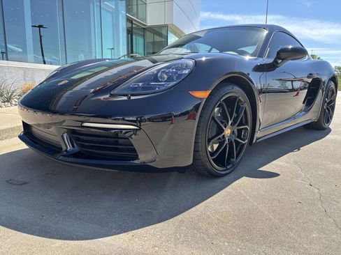 Certified 2025 Porsche 718 Cayman image 25