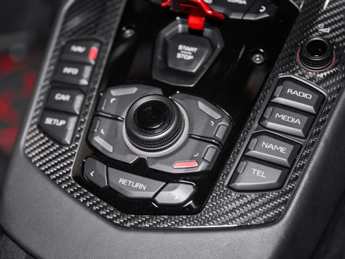 Used 2021 Lamborghini Aventador SVJ AWD/4WD image 45