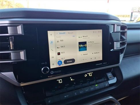 Used 2022 Toyota Tundra SR5 image 19